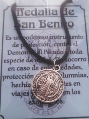 Colgante medalla San Benito