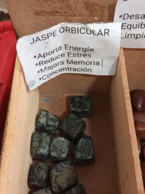 Piedras pequeñas. 1 unidad jaspe orbicular