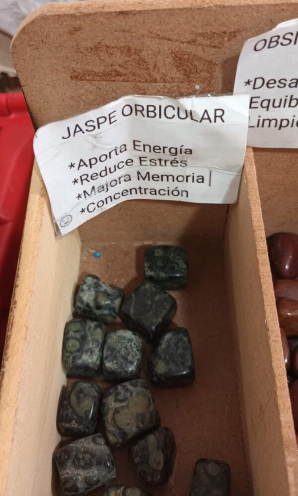 Piedras pequeñas. 1 unidad jaspe orbicular