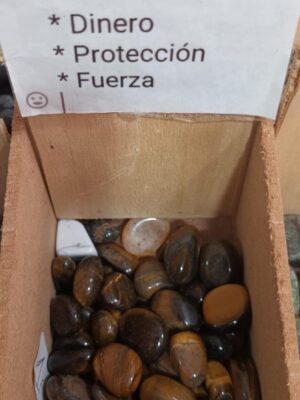 Piedras pequeñas. 1 unidad ojo de tigre