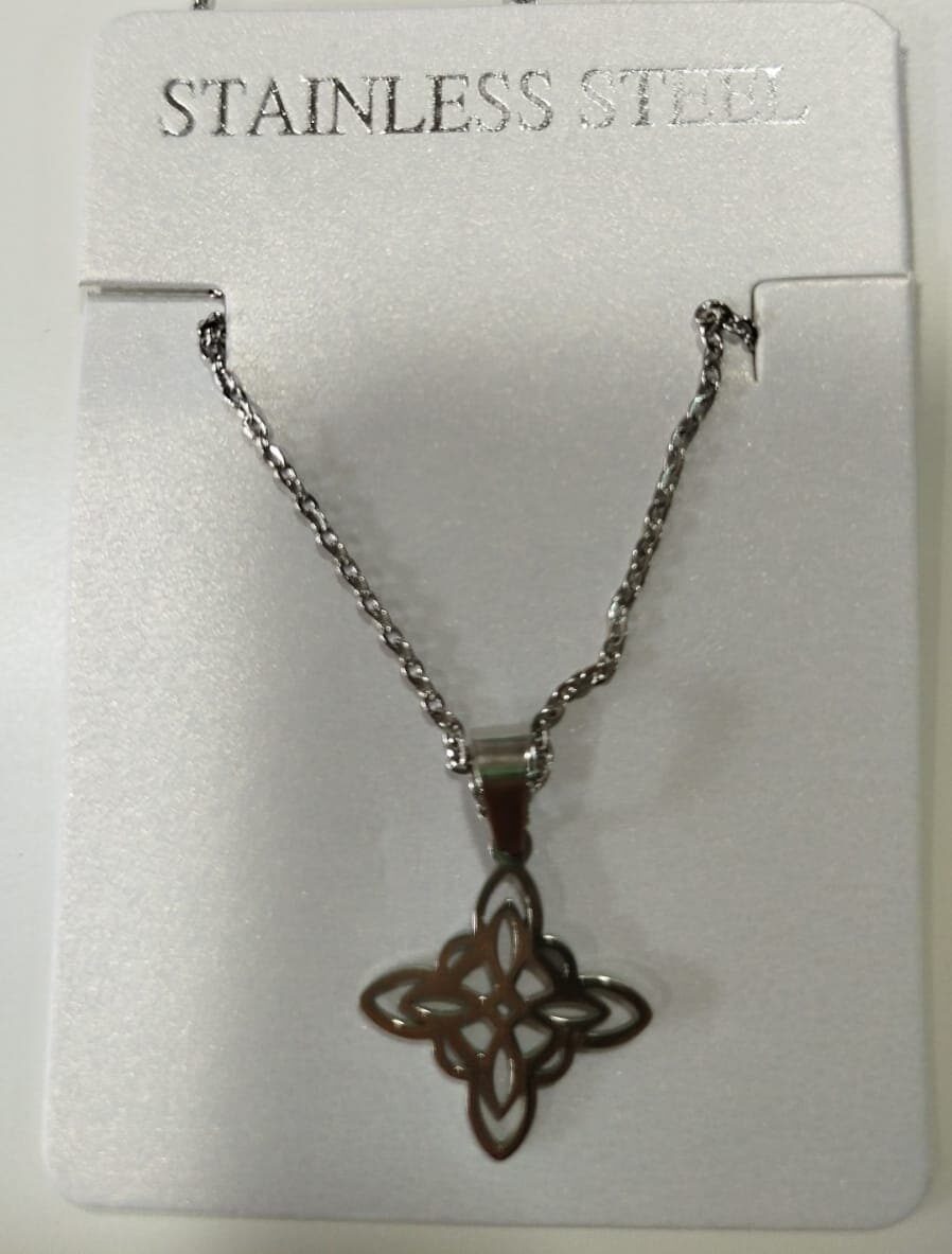 Colgante nudo de bruja acero inoxidable con cadena