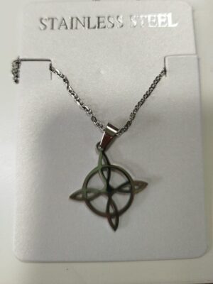 Colgante nudo de bruja marinero en acero inoxidable con cadena