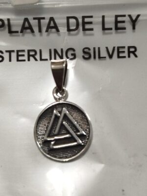Colgante Runa de plata de Ley odin